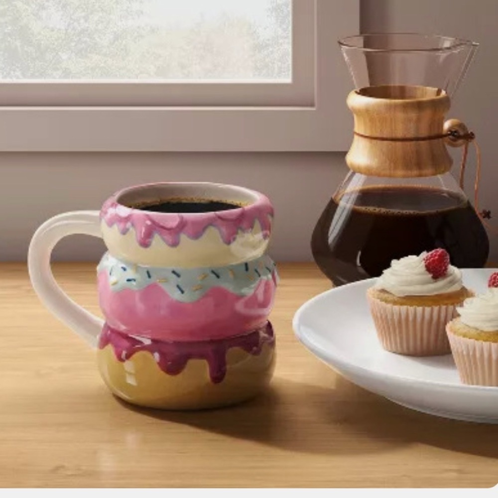 New🚨 Room set 2 Essentials Sprinkle Donut Mug Ceramic Triple 4 Inches
